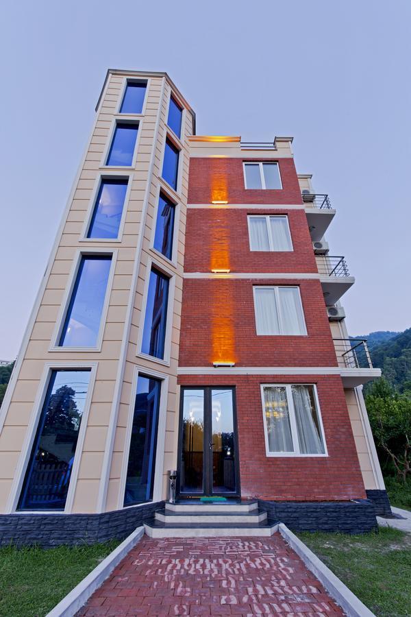 Orange Hotel Gonio Eksteriør bilde
