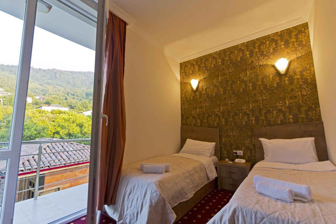 Orange Hotel Gonio Eksteriør bilde