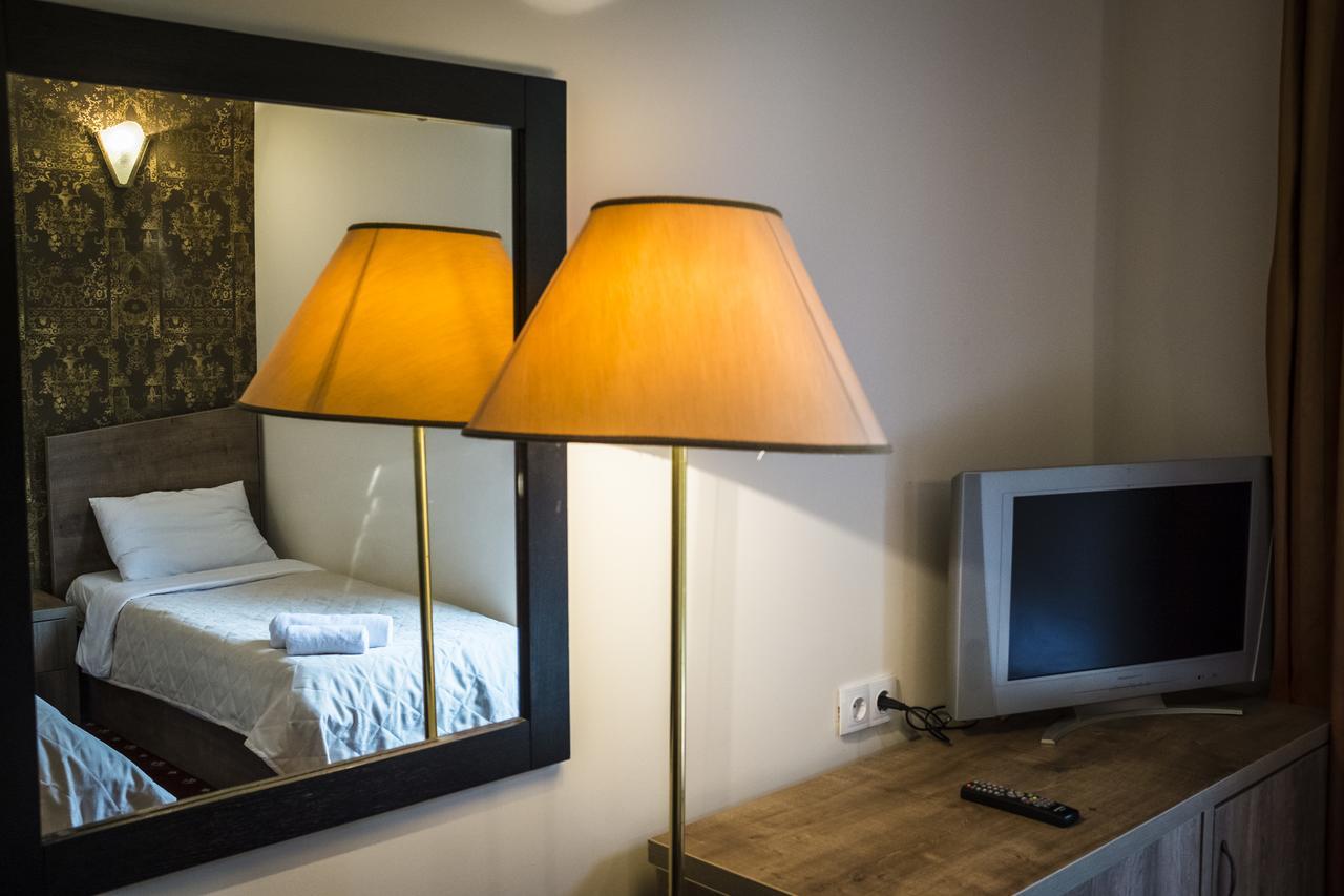 Orange Hotel Gonio Eksteriør bilde